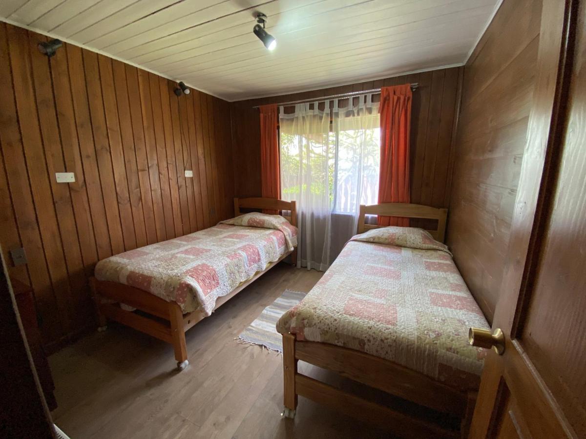 Hostal El Nogal プコン エクステリア 写真