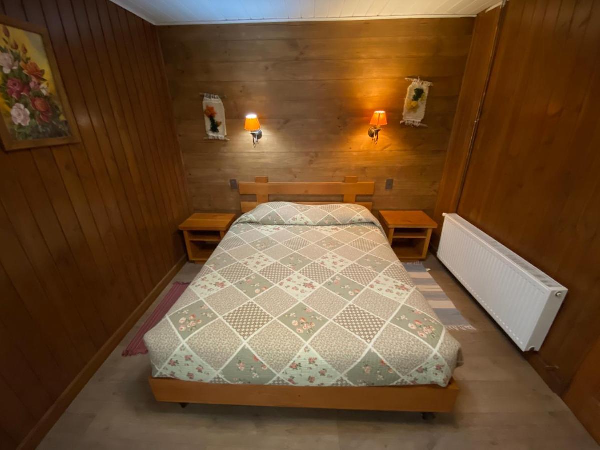 Hostal El Nogal プコン エクステリア 写真